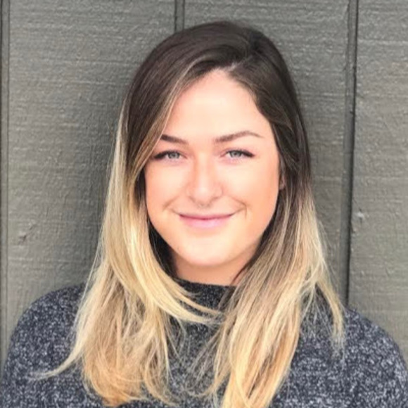 Meet your Posher, Kayla - Picture 1 of 1